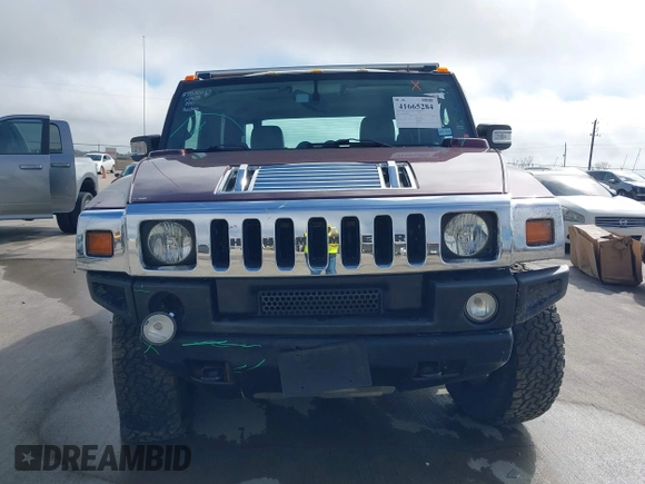 2006 Hummer H2 with VIN 5GRGN22U66H104237, listed as a IAAI auction lot 41665284 with 61,984 mi miles. Bid and sale history available at carsss.com. Image 12.