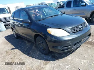 2003 Toyota Matrix Std with VIN 2T1KR32E03C069810, listed as a IAAI auction lot 41865392 with 141,682 mi miles. Bid and sale history available at carsss.com. Image 1.