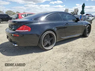 2010 BMW M6 z VIN WBSEH9C52ACY25265, wystawiony jako Copart lot #53721055 z przebiegiem Nie podano mil oraz Tytuł czysty. Historia ofert i sprzedaży dostępna na DreamBid. Obrazek 3.