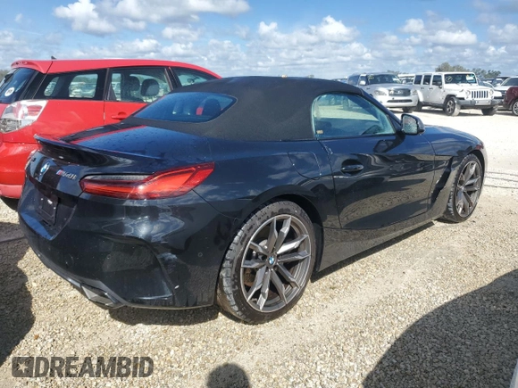 2022 BMW Z4 sDriveM40i with VIN WBAHF9C04NWX90938, listed as a Copart auction lot 74031664 with 7,813 mi miles and Non repairable. Bid and sale history available at DreamBid. Image 3.