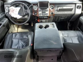 2014 Ford F-350 XLT с VIN 1FT8W3BT8EEA45174, выставлен на аукционе Copart как лот 52117715 с пробегом 166 839 миль миль и Списание • Salvage title. История ставок и продаж доступна на DreamBid. Изображение 8.