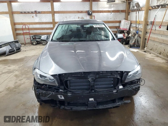 2013 BMW 5 Series 535i xDrive with VIN WBAFU7C59DDU70568, listed as a Copart auction lot 52513685 with 113,253 mi miles and Salvage Title. Bid and sale history available at carsss.com. Image 5.
