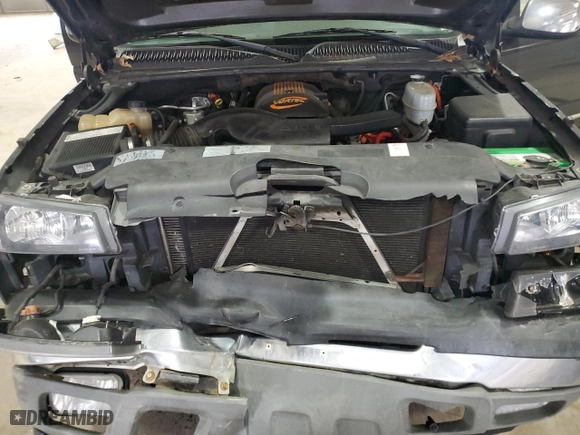 2005 Chevrolet Avalanche LS with VIN 3GNEC12Z95G292918, listed as a Copart auction lot 47771195 with 234,481 mi miles and Salvage Title. Bid and sale history available at carsss.com. Image 11.