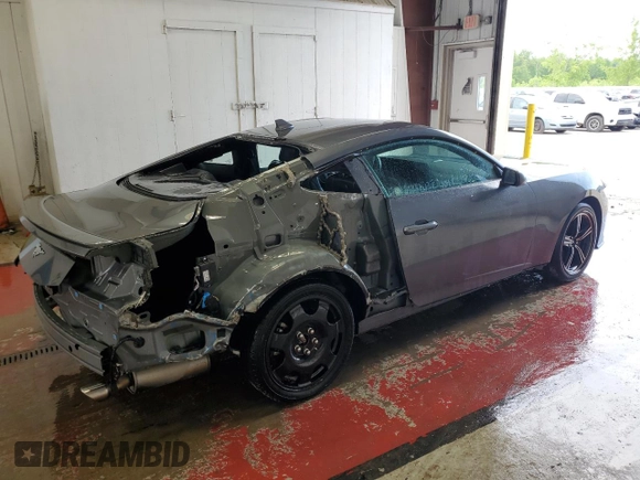 2024 Ford Mustang EcoBoost with VIN 1FA6P8THXR5121243, listed as a Copart auction lot 60840035 with 31,600 mi miles and Clean title. Bid and sale history available at DreamBid. Image 3.