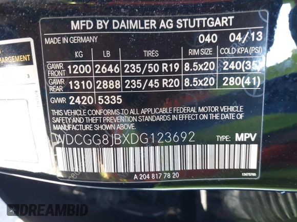 2013 Mercedes-Benz GLK with VIN WDCGG8JBXDG123692, listed as a IAAI auction lot 41578447 with 210,487 mi miles. Bid and sale history available at carsss.com. Image 9.