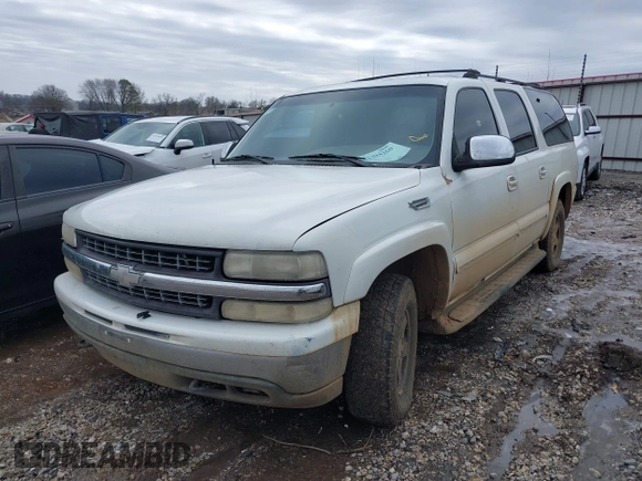 2001 Chevrolet Suburban LS with VIN 1GNFK16TX1J171899, listed as a IAAI auction lot 41394260 with 263,120 mi miles. Bid and sale history available at carsss.com. Image 2.