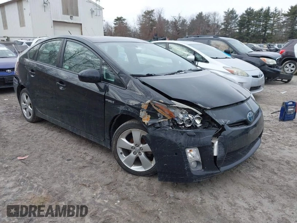 2010 Toyota Prius II with VIN JTDKN3DU9A0023156, listed as a IAAI auction lot 41253122 with 195,810 mi miles. Bid and sale history available at carsss.com. Image 1.
