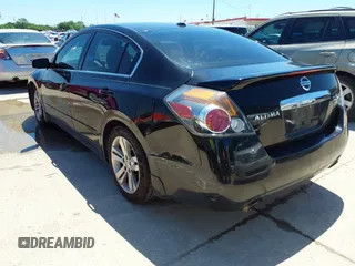2012 Nissan Altima 3.5 SR with VIN 1N4BL2AP1CN561392, listed as a IAAI auction lot 42083850 with 187,570 mi miles. Bid and sale history available at carsss.com. Image 3.