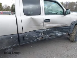 2006 Chevrolet Silverado 1500 LT3 with VIN 1GCEK19Z36Z191795, listed as a IAAI auction lot 41974337 with 148,651 mi miles and . Bid and sale history available at DreamBid. Image 6.