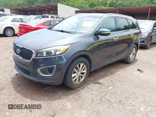 2017 Kia Sorento LX with VIN 5XYPG4A56HG230935, listed as a IAAI auction lot 42593196 with 127,425 mi miles and . Bid and sale history available at DreamBid. Image 17.