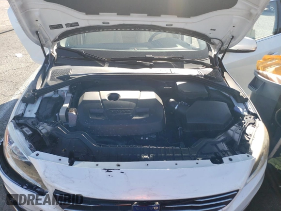 2015 Volvo V60 T5 Drive-E Premier with VIN YV140MEK2F1262277, listed as a Copart auction lot 50381264 with 70,263 mi miles. Bid and sale history available at carsss.com. Image 11.