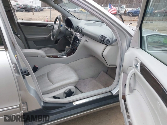 2005 Mercedes-Benz C 240 with VIN WDBRF81J35F595375, listed as a IAAI auction lot 41723426 with 166,890 mi miles and . Bid and sale history available at DreamBid. Image 5.