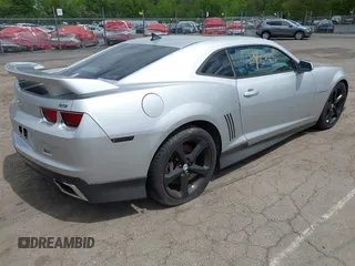 2013 Chevrolet Camaro SS с VIN 2G1FK1EJXD9112353, выставлен на аукционе IAAI как лот 42196264 с пробегом 71 339 миль миль и . История ставок и продаж доступна на DreamBid. Изображение 4.