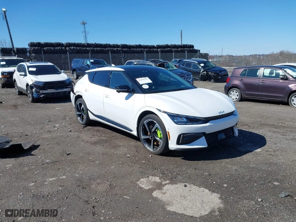 2023 Kia EV6 GT with VIN KNDC5DLEXP5092471, listed as a IAAI auction lot 41810782 with 32,557 mi miles. Bid and sale history available at carsss.com. Image 1.