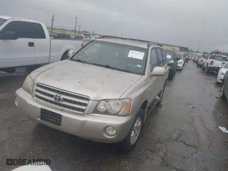 2002 Toyota Highlander with VIN JTEHF21A320057652, listed as a IAAI auction lot 41554711 with 1 mi miles. Bid and sale history available at carsss.com. Image 2.