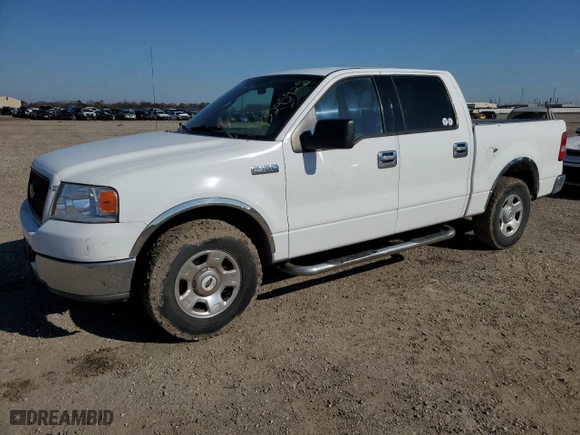 2004 Ford F-150 XLT with VIN 1FTRW12W64KA68083, listed as a Copart auction lot 43295925 with 279,383 mi miles and Clean Title. Bid and sale history available at carsss.com. Image 1.