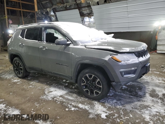 2019 Jeep Compass Sport с VIN 3C4NJDAB8KT703927, выставлен на аукционе Copart как лот 45203545 с пробегом 92 267 миль миль и Списание • Salvage title. История ставок и продаж доступна на DreamBid. Изображение 4.