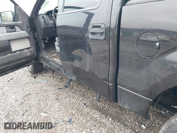 2014 Ford F-150 XL with VIN 1FTFW1ET8EKD54328, listed as a IAAI auction lot 41433351 with 272,821 mi miles and . Bid and sale history available at carsss.com. Image 6.