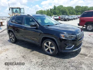 2019 Jeep Cherokee Limited с VIN 1C4PJLDB1KD266115, выставлен на аукционе IAAI как лот 42543563 с пробегом 85 513 миль миль и . История ставок и продаж доступна на DreamBid. Изображение 1.