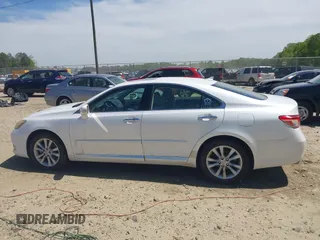 2012 Lexus ES 330 z VIN JTHBK1EG7C2475120, wystawiony jako IAAI lot #42042158 z przebiegiem 85 895 mil mil oraz . Historia ofert i sprzedaży dostępna na DreamBid. Obrazek 14.