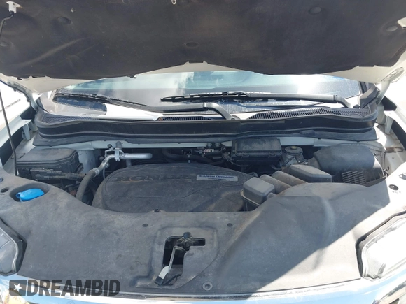 2017 Honda Pilot Touring with VIN 5FNYF6H92HB054145, listed as a IAAI auction lot 42200391 with 70,096 mi miles and . Bid and sale history available at DreamBid. Image 10.