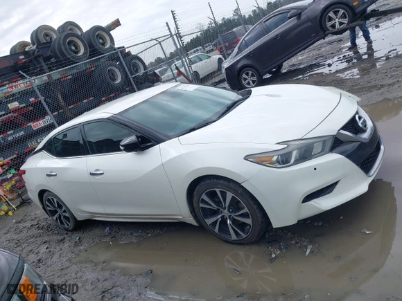 2017 Nissan Maxima SR with VIN 1N4AA6AP9HC457776, listed as a IAAI auction lot 41727746 with 179,819 mi miles. Bid and sale history available at carsss.com. Image 14.