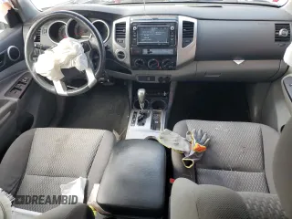 2015 Toyota Tacoma with VIN 3TMLU4EN1FM188188, listed as a Copart auction lot 54382615 with 145,786 mi miles and Clean title. Bid and sale history available at DreamBid. Image 8.