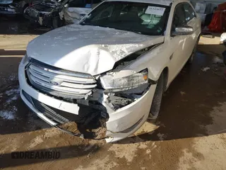 2015 Ford Taurus Limited z VIN 1FAHP2F88FG125499, wystawiony jako IAAI lot #41343023 z przebiegiem 126 047 mil mil oraz . Historia ofert i sprzedaży dostępna na DreamBid. Obrazek 18.
