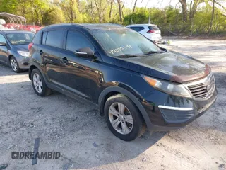 2012 Kia Sportage LX with VIN KNDPB3A24C7260973, listed as a IAAI auction lot 42035398 with 175,441 mi miles. Bid and sale history available at carsss.com. Image 1.