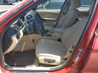 2014 BMW 3 Series 328i z VIN WBA3C1C51EK112851, wystawiony jako Copart lot #51550345 z przebiegiem Nie podano mil oraz Szkoda całkowita • Salvage title. Historia ofert i sprzedaży dostępna na DreamBid. Obrazek 7.