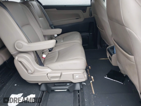 2020 Honda Odyssey EX-L with VIN 5FNRL6H75LB045105, listed as a IAAI auction lot 41499974 with 90,469 mi miles. Bid and sale history available at carsss.com. Image 8.