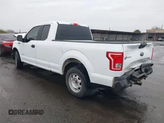 2017 Ford F-150 XL with VIN 1FTEX1CGXHKD21009, listed as a IAAI auction lot 41473582 with 192,489 mi miles. Bid and sale history available at carsss.com. Image 3.