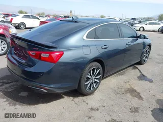 2020 Chevrolet Malibu RS with VIN 1G1ZG5ST8LF155963, listed as a IAAI auction lot 41698638 with 39,914 mi miles. Bid and sale history available at carsss.com. Image 4.