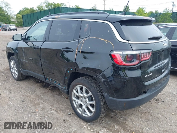 2023 Jeep Compass Latitude Lux with VIN 3C4NJDFN7PT528791, listed as a IAAI auction lot 42344745 with 30,066 mi miles and . Bid and sale history available at DreamBid. Image 3.
