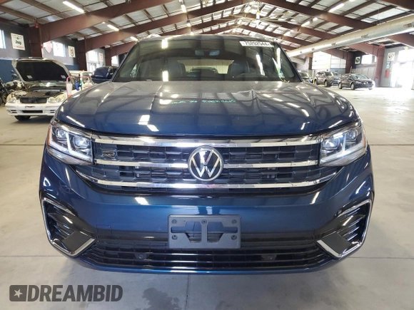 2021 Volkswagen Atlas SE z VIN 1V2RE2CA4MC203758, wystawiony jako Copart lot #75202544 z przebiegiem 35 000 mil mil oraz Szkoda całkowita • Salvage title. Historia ofert i sprzedaży dostępna na DreamBid. Obrazek 5.
