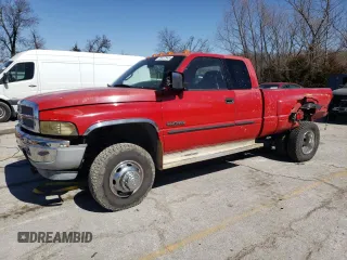 2002 Dodge Ram 3500 with VIN 3B7MF33652M205850, listed as a Copart auction lot 46422945 with 220,734 mi miles and Salvage Title. Bid and sale history available at carsss.com. Image 1.