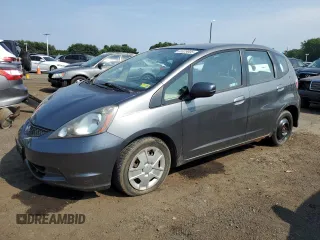 2013 Honda Fit с VIN JHMGE8H33DC067532, выставлен на аукционе Copart как лот 61025905 с пробегом 154 638 миль миль и Чистый • Clean title. История ставок и продаж доступна на DreamBid. Изображение 1.