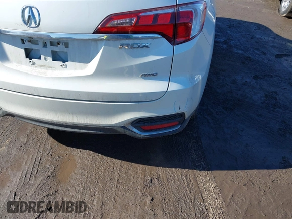 2016 Acura RDX Tech Pkg with VIN 5J8TB4H57GL006824, listed as a IAAI auction lot 41575825 with 234,938 mi miles. Bid and sale history available at carsss.com. Image 18.