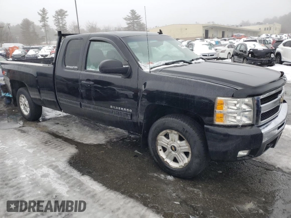 2011 Chevrolet Silverado 1500 LT with VIN 1GCRKSE06BZ193579, listed as a Copart auction lot 44763445 with 149,934 mi miles and Salvage Title. Bid and sale history available at DreamBid. Image 4.
