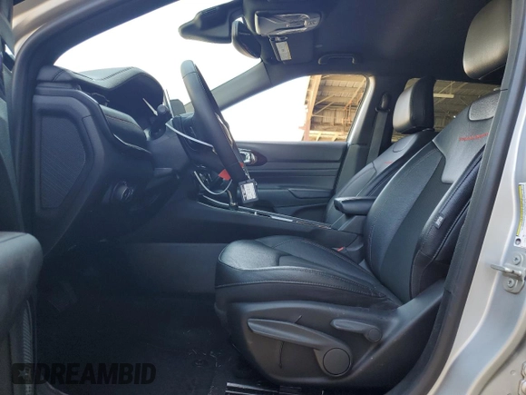 2024 Jeep Compass Trailhawk with VIN 3C4NJDDN2RT144990, listed as a Copart auction lot 63287855 with 37,665 mi miles and Clean title. Bid and sale history available at DreamBid. Image 7.