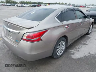 2014 Nissan Altima 2.5 with VIN 1N4AL3APXEC406145, listed as a IAAI auction lot 41916354 with 127,534 mi miles. Bid and sale history available at carsss.com. Image 4.