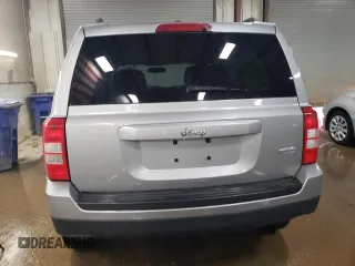 2014 Jeep Patriot Latitude with VIN 1C4NJPFB1ED767103, listed as a Copart auction lot 51844535 with 158,480 mi miles and Salvage title. Bid and sale history available at DreamBid. Image 6.