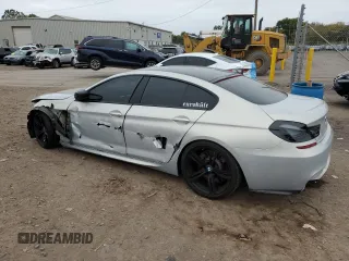 2015 BMW M6 z VIN WBS6C9C55FD467907, wystawiony jako Copart lot #72682374 z przebiegiem 25 841 mil mil oraz Szkoda całkowita • Salvage title. Historia ofert i sprzedaży dostępna na DreamBid. Obrazek 2.