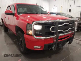 2009 Chevrolet Silverado 1500 LTZ with VIN 3GCEK33399G145618, listed as a IAAI auction lot 42005764 with 171,666 mi miles and . Bid and sale history available at DreamBid. Image 6.