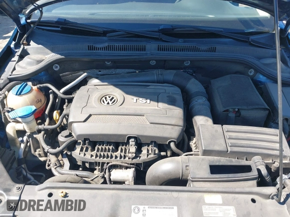 2015 Volkswagen Jetta SE with VIN 3VWD17AJXFM261556, listed as a IAAI auction lot 42227068 with 135,370 mi miles and . Bid and sale history available at DreamBid. Image 10.
