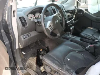 2015 Nissan Xterra Pro-4X z VIN 5N1AN0NWXFN664591, wystawiony jako Copart lot #60423525 z przebiegiem 246 477 mil mil oraz Szkoda całkowita • Salvage title. Historia ofert i sprzedaży dostępna na DreamBid. Obrazek 8.