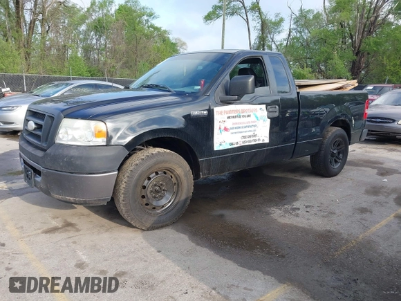 2008 Ford F-150 XL with VIN 1FTRF12268KF03798, listed as a IAAI auction lot 42030835 with 202,239 mi miles. Bid and sale history available at carsss.com. Image 2.
