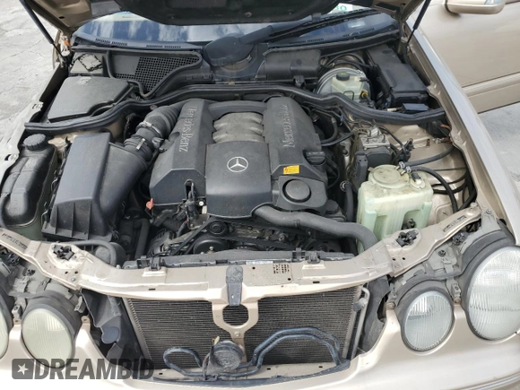 2001 Mercedes-Benz E-Class with VIN WDBJF65J01B251208, listed as a Copart auction lot 47550795 with 228,392 mi miles and Salvage Title. Bid and sale history available at carsss.com. Image 11.