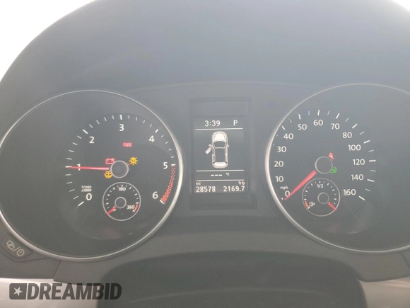 2014 Volkswagen Golf TDI w/Sunroof & Nav z VIN WVWDM7AJ9EW000668, wystawiony jako Copart lot #48564565 z przebiegiem 28 578 mil mil oraz Szkoda całkowita • Salvage title. Historia ofert i sprzedaży dostępna na DreamBid. Obrazek 9.