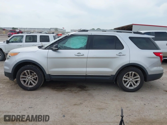 2012 Ford Explorer XLT z VIN 1FMHK7D84CGA53376, wystawiony jako IAAI lot #42050839 z przebiegiem 204 314 mil mil oraz . Historia ofert i sprzedaży dostępna na DreamBid. Obrazek 14.